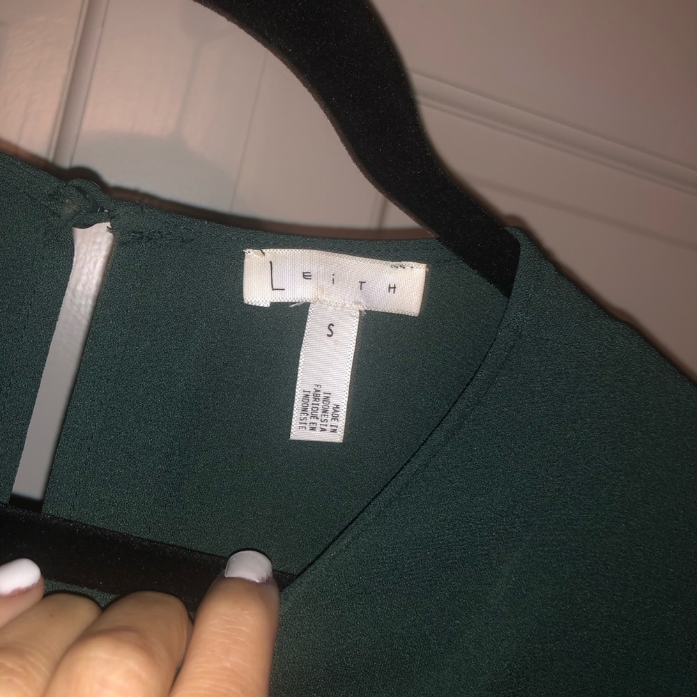 Dress 👗 - Picture 2 of 4